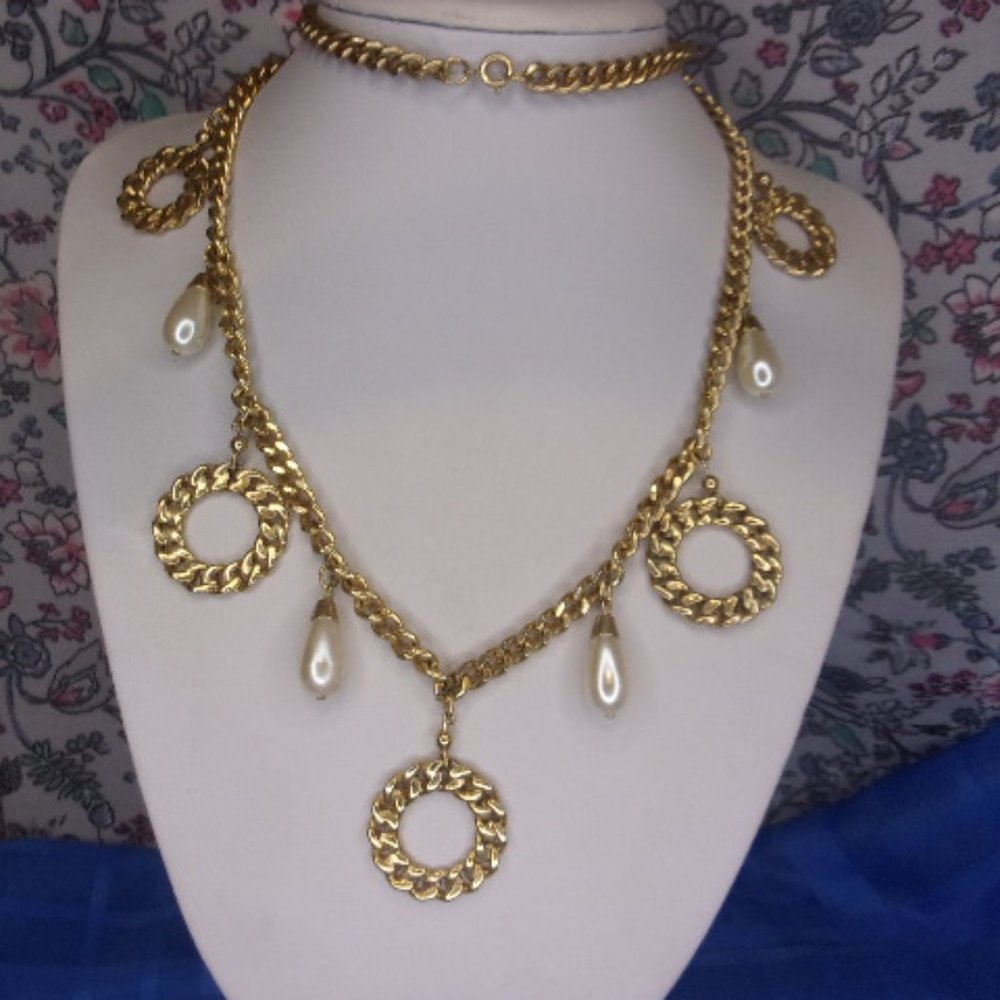 Round Curb Chain and Faux Pearl Teardrop Gold Statement Boss Necklace 30" L
